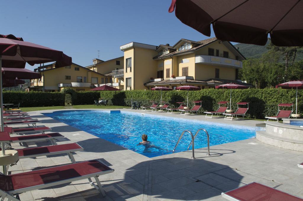 Park Hotel La Pineta Mulazzo Exteriör bild